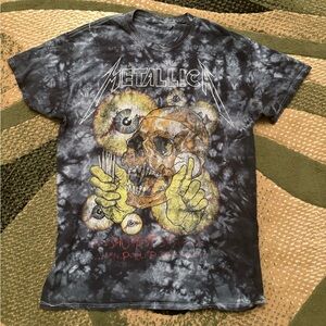 Metallica tie dye tee
No size tag, but fits like a medium-large